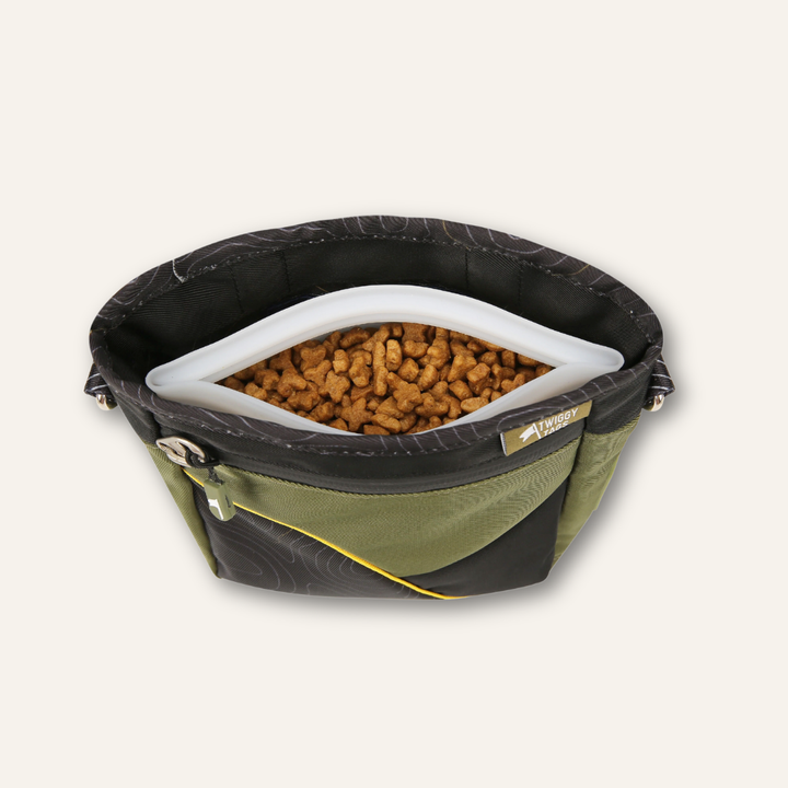 Crosslander™ Treat Pouch