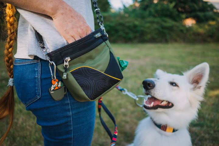Crosslander™ Treat Pouch
